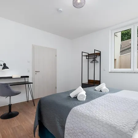 Modernes Apartment, Altstadt, Parkplatz, Netflix