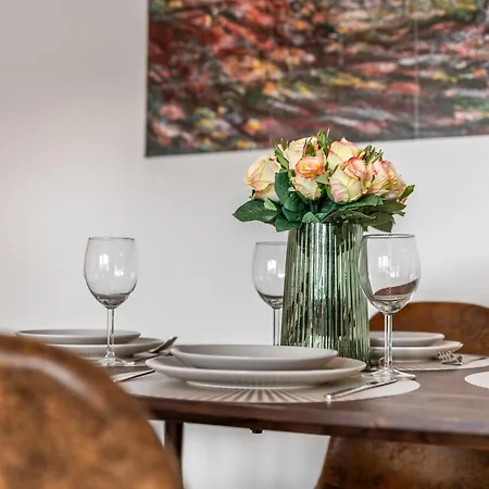 Apartment Modernes Apartment, Altstadt, Parkplatz, Netflix *