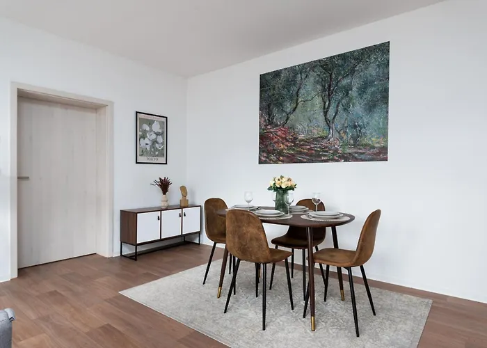 Modernes Apartment, Altstadt, Parkplatz, Netflix 奎德林堡