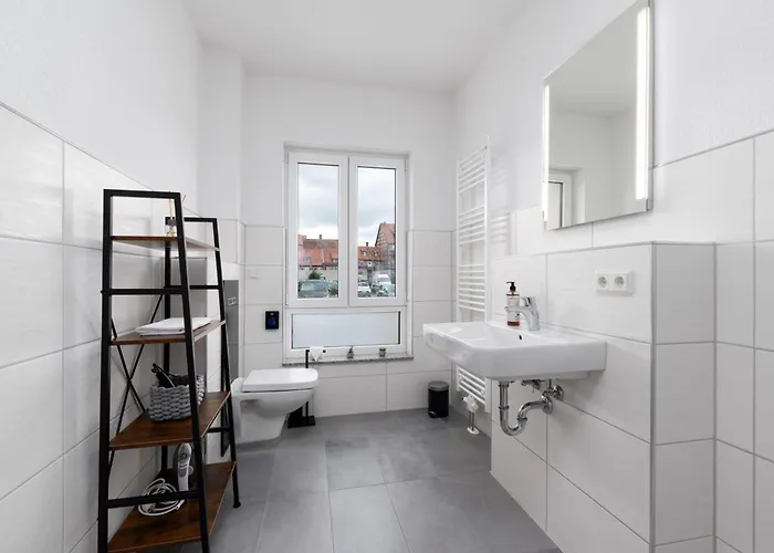 Modernes Apartment, Altstadt, Parkplatz, Netflix 公寓 奎德林堡